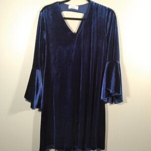 Lola & Sophie Navy Bell Sleeve Velvet Dress Medium